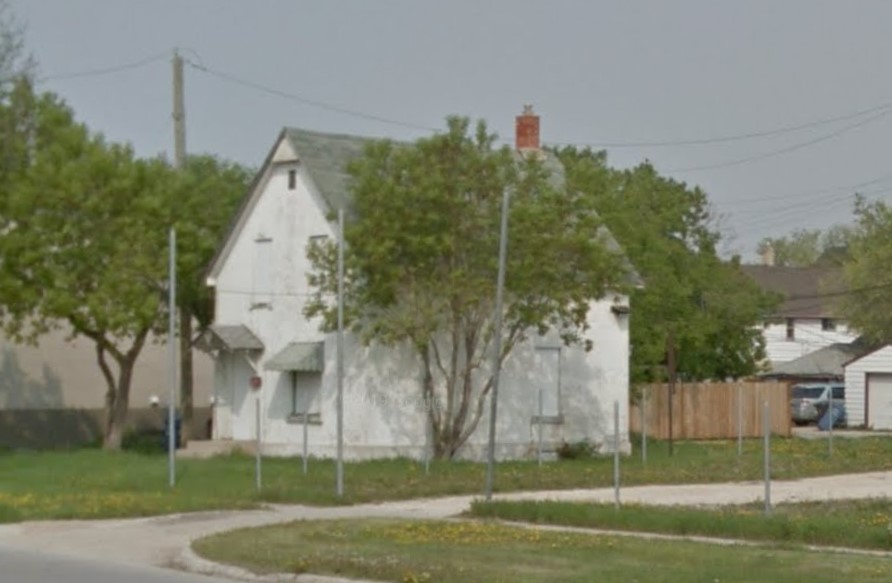 Photo of 492 Tissot Street