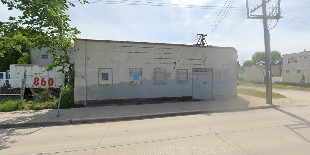 Photo of 860 Logan Avenue