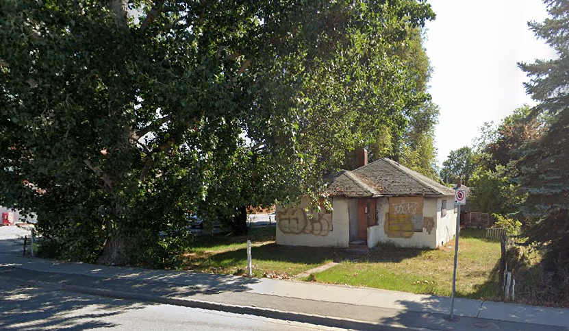 Photo of 707 Westminster Avenue (Penticton)